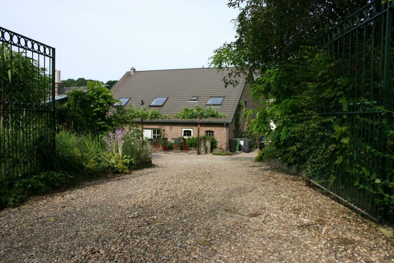Sint Antoniusbank Bed and Breakfast Bemelen Exteriör bild